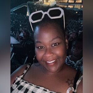 Meet your Posher, Kristin